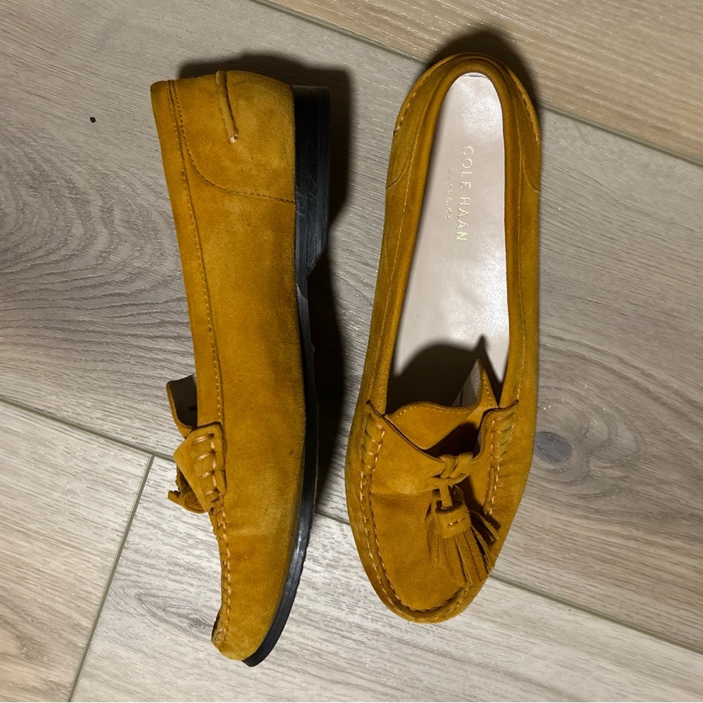 Cole Haan Mustard Yellow Moccasins Loafers 8.5
